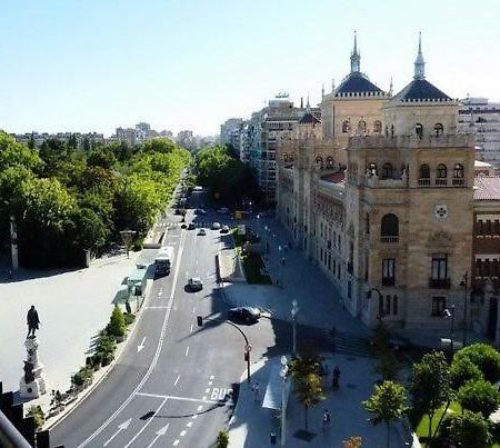 Apartamento Espacios Blanco Santiago - con parking. Valladolid Exterior foto