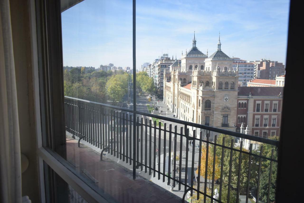 Apartamento Espacios Blanco Santiago - con parking. Valladolid Exterior foto