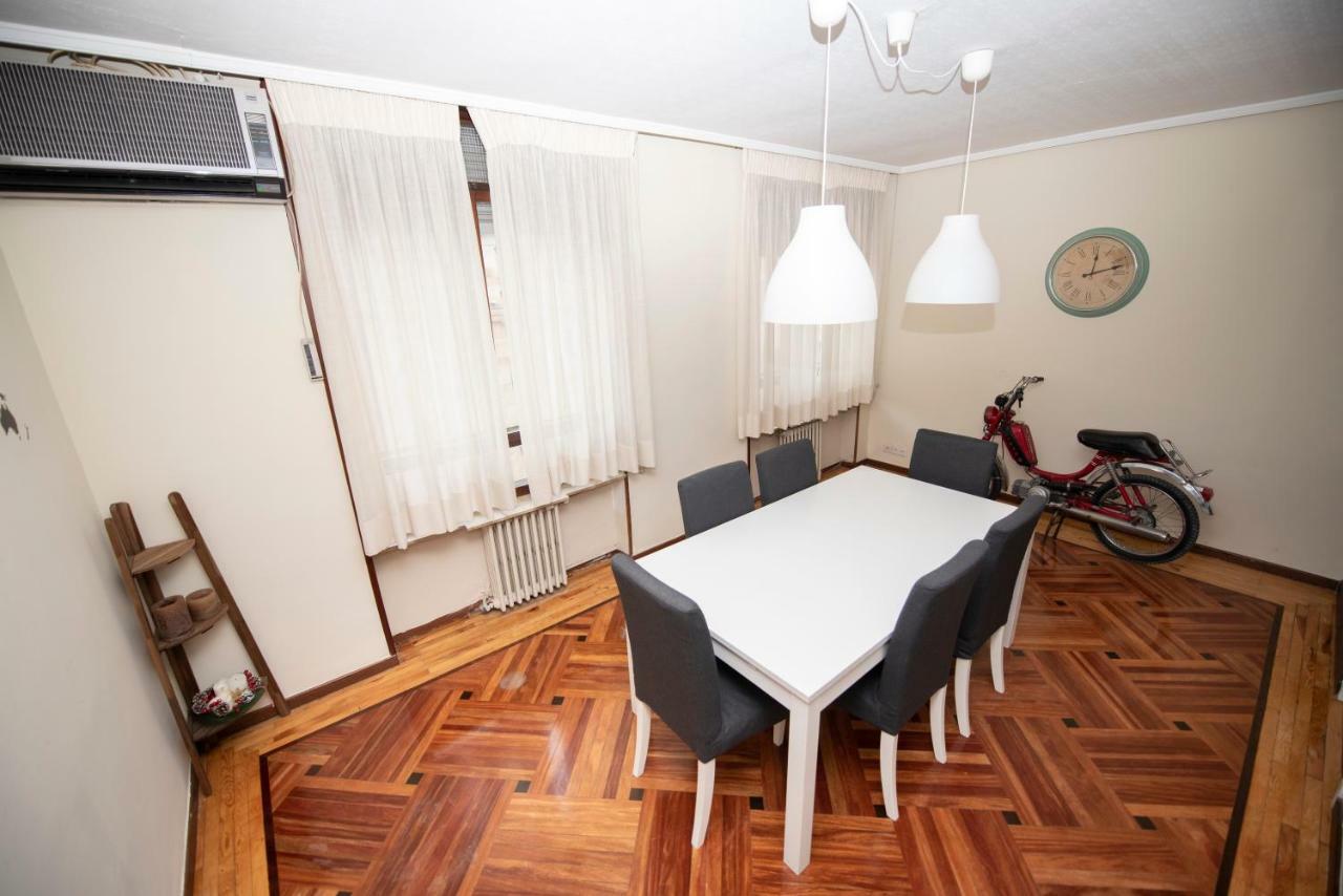 Apartamento Espacios Blanco Santiago - con parking. Valladolid Exterior foto